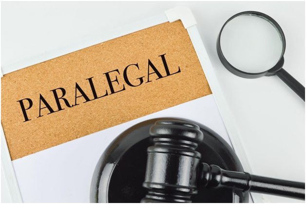 How Paralegals Can Get a Job by Building Their Paral