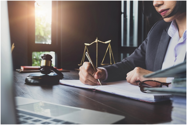 Which is Best for Your Legal Career — Big Law Firm Partner or Associate?