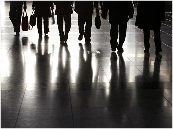 U.S. Legal Services Industry Loses 600 Jobs in March, First Monthly Decline Since September