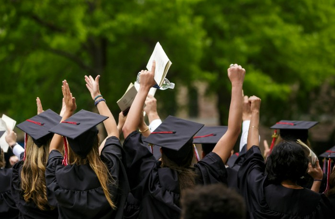How Law Schools Can Change You: The Benefits & Opportunities Ahead How Law Schools Can Change You: The Benefits & Opportunities Ahead