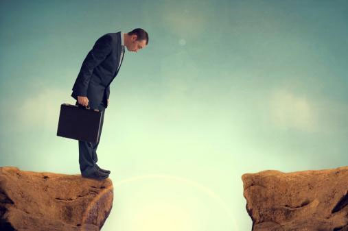 Balancing interest and inquiries while not overwhelming the interviewer is crucial Balancing interest and inquiries while not overwhelming the interviewer is crucial