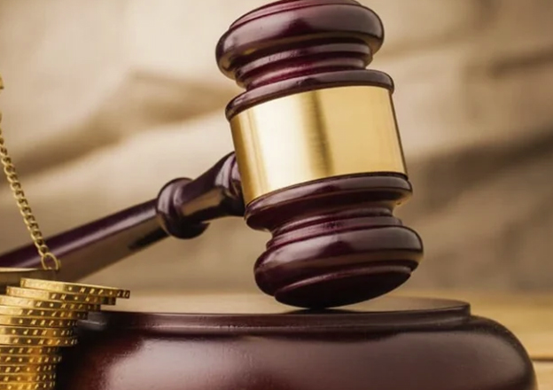 Exploring the Many Roles within Law Firms: Which Path Is Right for You? Exploring the Many Roles within Law Firms: Which Path Is Right for You?