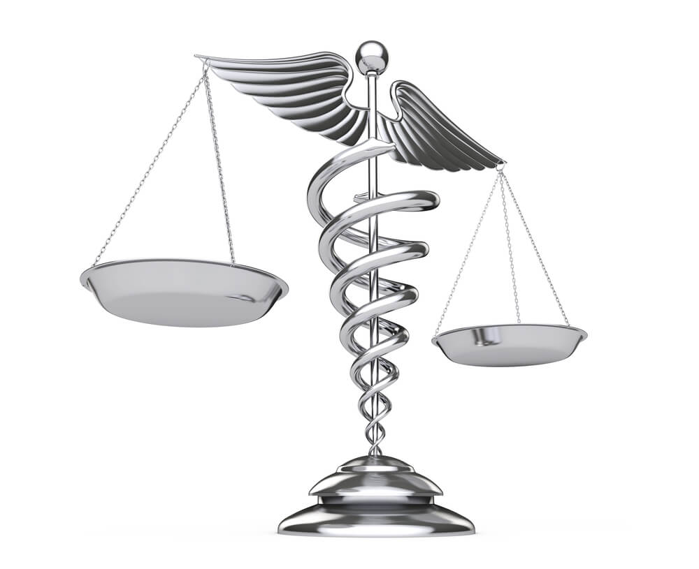 How to Become a Medical Malpractice Lawyer  