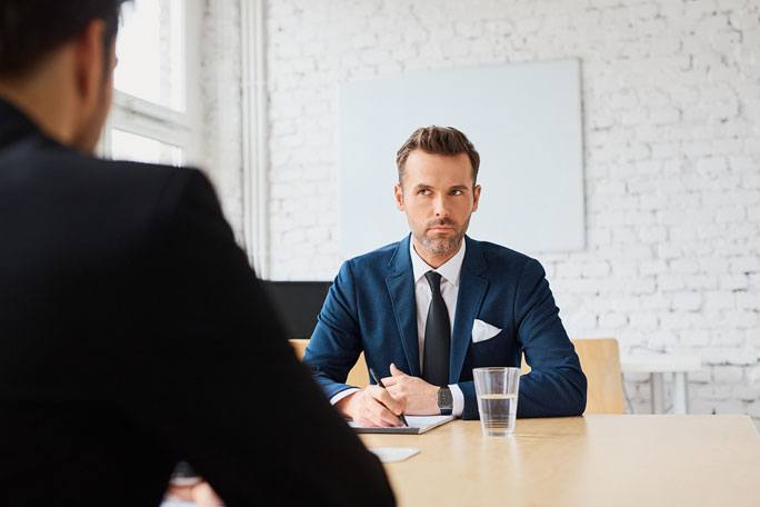 Interviewing a Law Firm: Distinctions that Make the Difference Interviewing a Law Firm: Distinctions that Make the Difference
