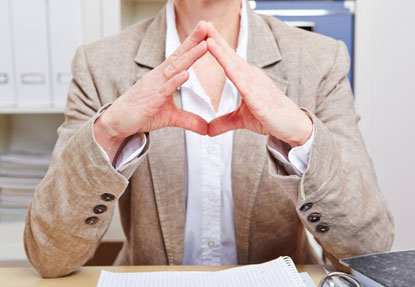 Follow these body language tips to be more likeable. Follow these body language tips to be more likeable.